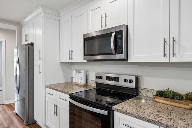 5615 Buskirk Street, North Charleston, SC 29406