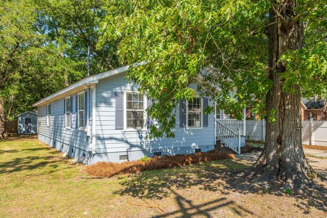 5615 Buskirk Street, North Charleston, SC 29406