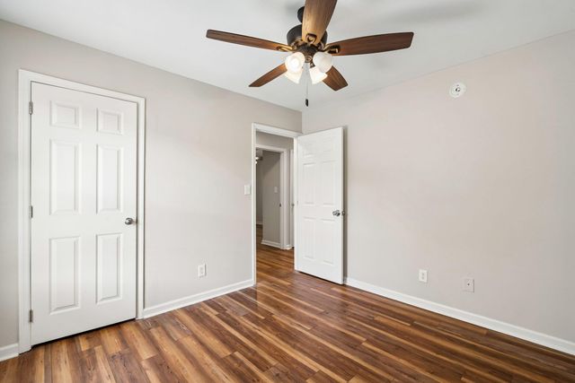 5615 Buskirk Street, North Charleston, SC 29406