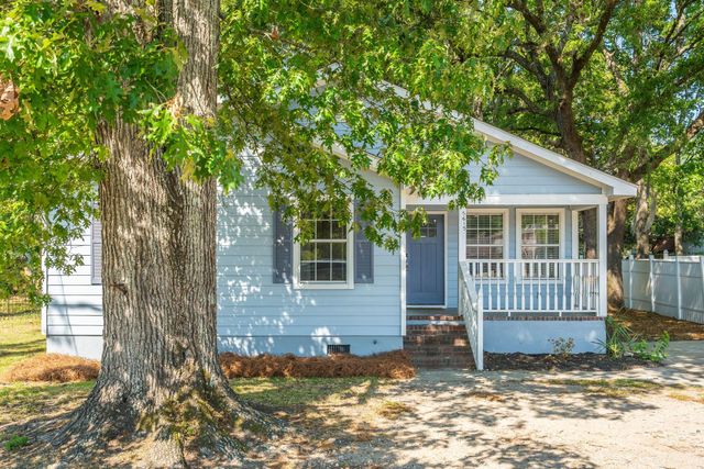 5615 Buskirk Street, North Charleston, SC 29406