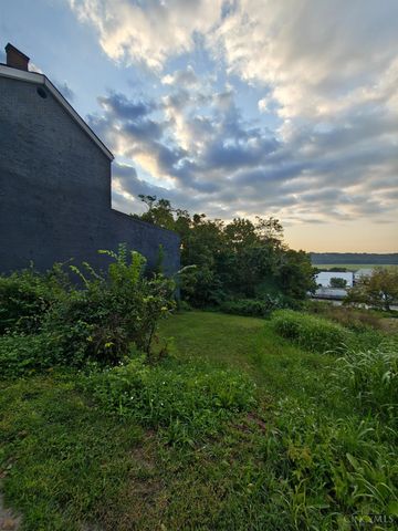 4323 Eastern Avenue, Cincinnati, OH 45226