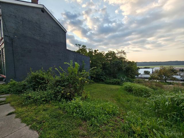4323 Eastern Avenue, Cincinnati, OH 45226
