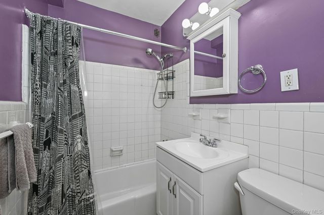 260 Garth Road 3K4, Scarsdale, NY 10583