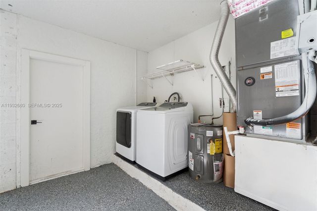 7441 NW 38th Ct, Lauderhill, FL 33319