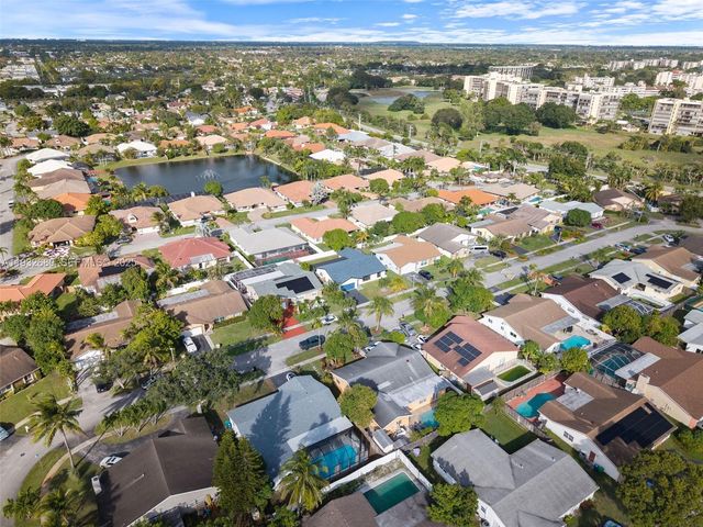 7441 NW 38th Ct, Lauderhill, FL 33319