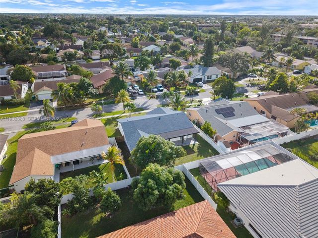 7441 NW 38th Ct, Lauderhill, FL 33319