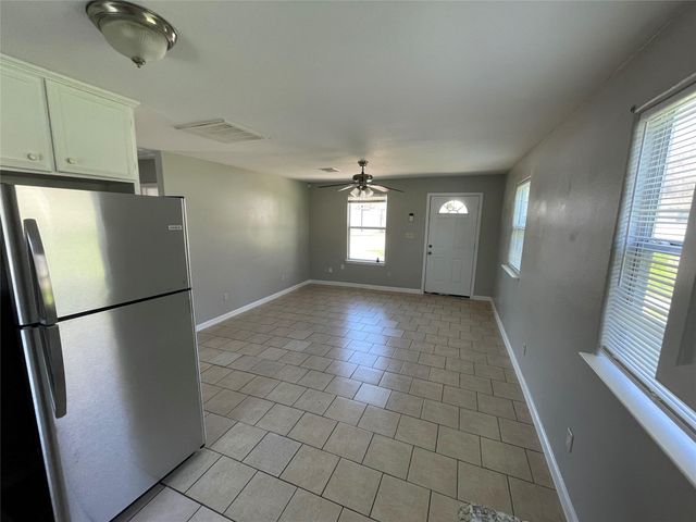 1041 Lott Ave, Austin, TX 78721