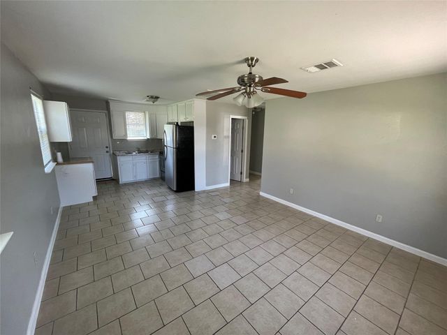 1041 Lott Ave, Austin, TX 78721