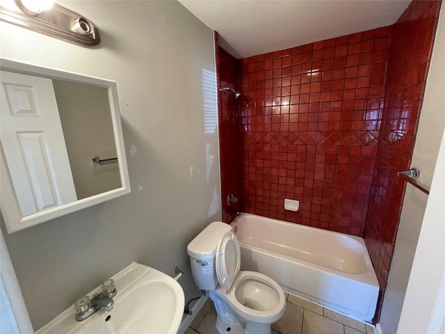 1041 Lott Ave, Austin, TX 78721