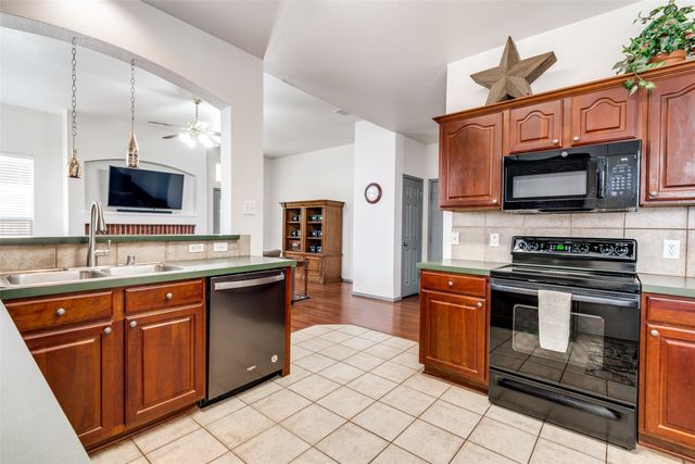 1409 Clear Creek Drive, Allen, TX 75002