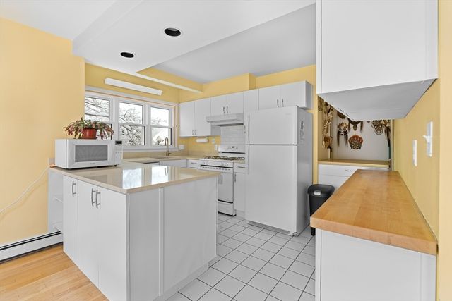 28-30 Winslow St 30, Cambridge, MA 02138