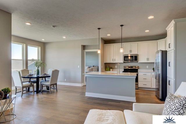 2903 Lakeside Drive, Plattsmouth, NE 68048