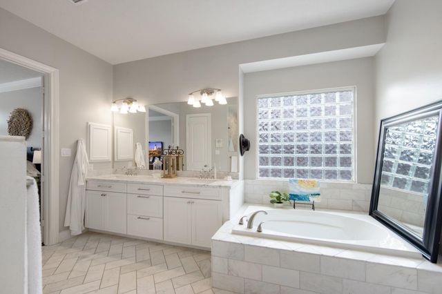 8219 Landau Park Lane, Spring, TX 77379