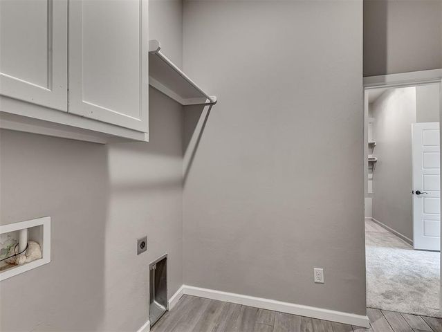 8324 Lambert Way, Edmond, OK 73034