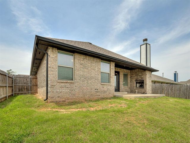 8324 Lambert Way, Edmond, OK 73034