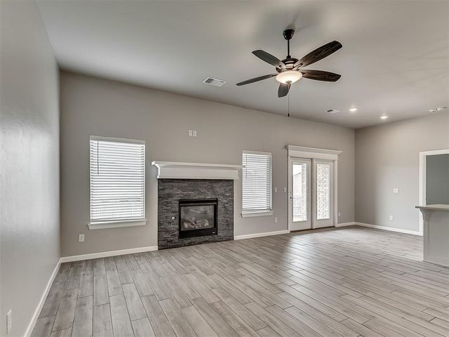 8324 Lambert Way, Edmond, OK 73034