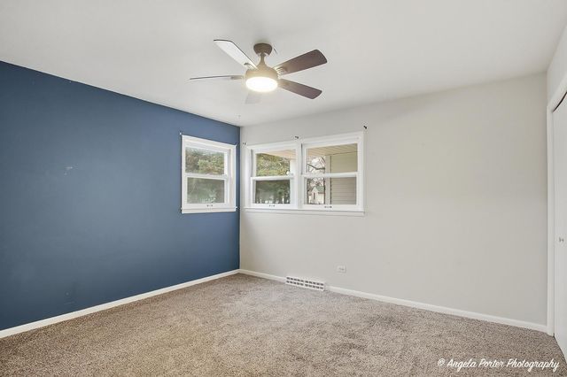 33639 N Greentree Road, Grayslake, IL 60030