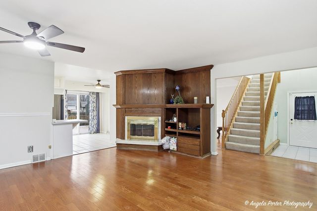 33639 N Greentree Road, Grayslake, IL 60030