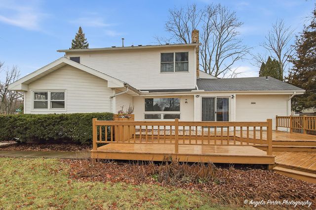 33639 N Greentree Road, Grayslake, IL 60030