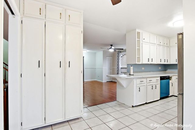 33639 N Greentree Road, Grayslake, IL 60030