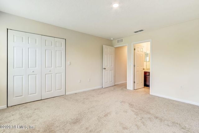 832 OBSERVATORY Parkway, Jacksonville, FL 32218