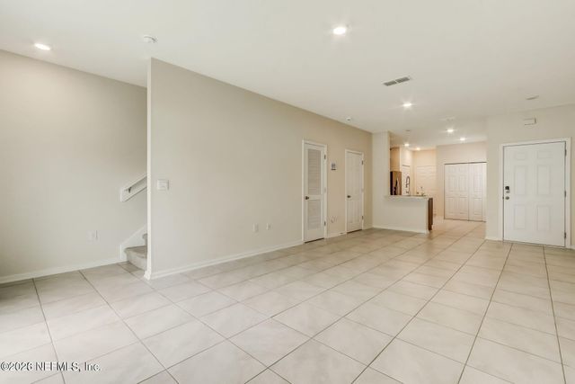 832 OBSERVATORY Parkway, Jacksonville, FL 32218