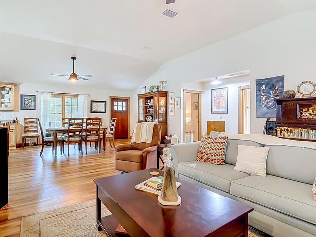 80 COMMUNITY DRIVE, Debary, FL 32713