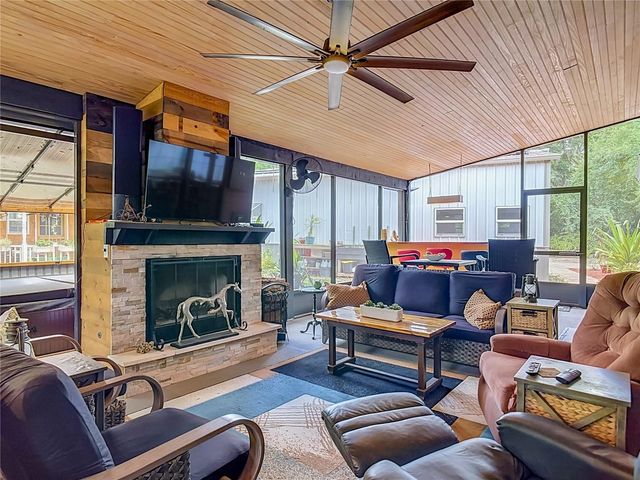 80 COMMUNITY DRIVE, Debary, FL 32713