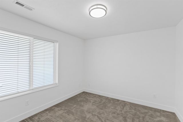 11909 E 2nd Ln, Spokane Valley, WA 99206