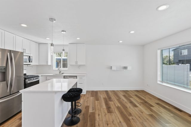 11909 E 2nd Ln, Spokane Valley, WA 99206