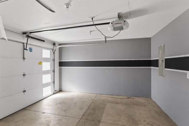 11909 E 2nd Ln, Spokane Valley, WA 99206