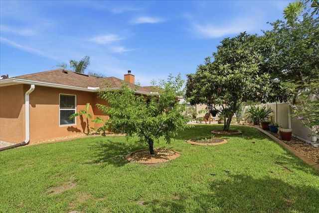 5 ZORLOU COURT, Palm Coast, FL 32164