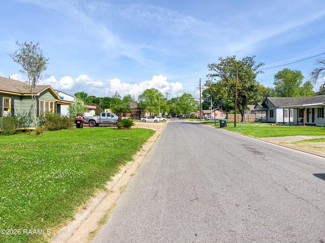 208 Bellot Street, Lafayette, LA 70501