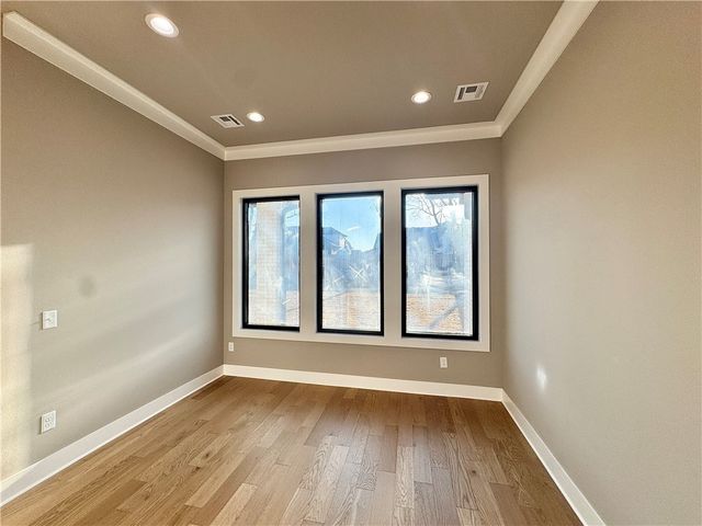 6703 SW Heartbeat Street, Bentonville, AR 72713