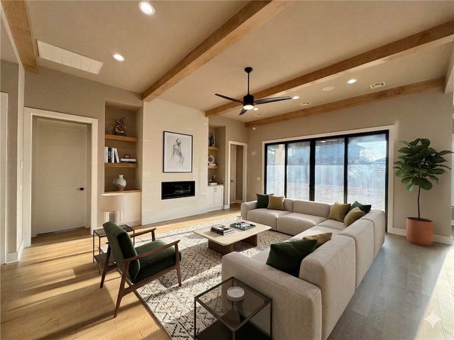 6703 SW Heartbeat Street, Bentonville, AR 72713