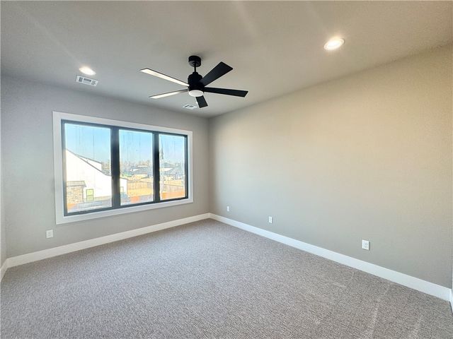 6703 SW Heartbeat Street, Bentonville, AR 72713