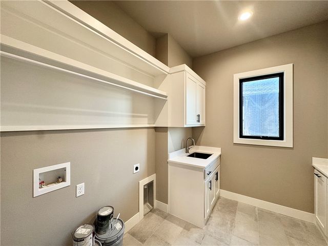 6703 SW Heartbeat Street, Bentonville, AR 72713