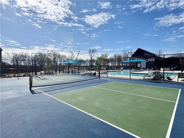 6703 SW Heartbeat Street, Bentonville, AR 72713