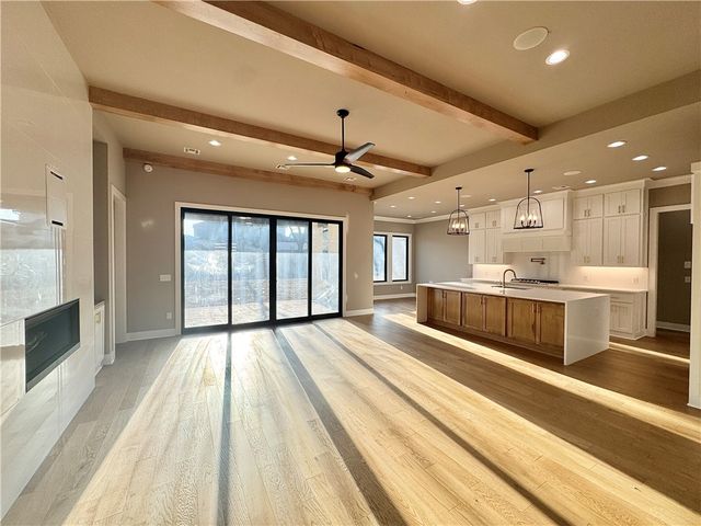 6703 SW Heartbeat Street, Bentonville, AR 72713