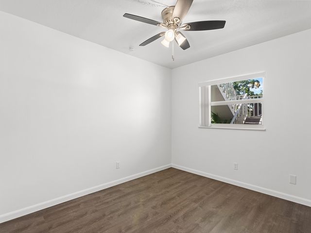 1166 6th Avenue C5, Vero Beach, FL 32960