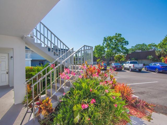 1166 6th Avenue C5, Vero Beach, FL 32960