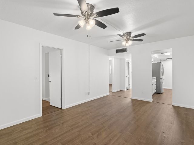 1166 6th Avenue C5, Vero Beach, FL 32960