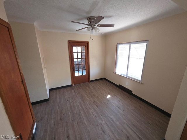 4262 W 62nd Street, Cleveland, OH 44144