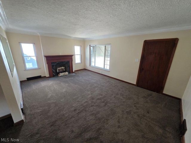 4262 W 62nd Street, Cleveland, OH 44144