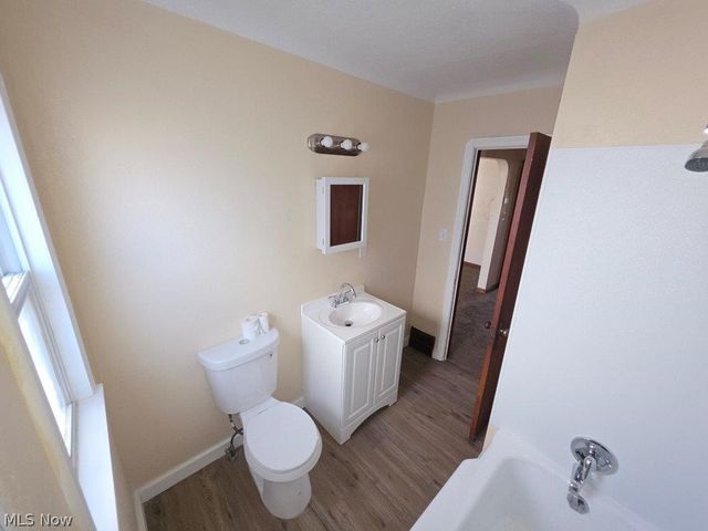 4262 W 62nd Street, Cleveland, OH 44144
