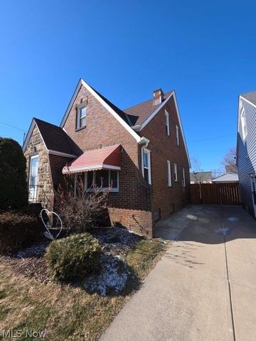 4262 W 62nd Street, Cleveland, OH 44144