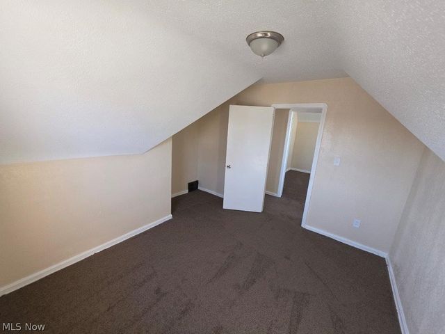 4262 W 62nd Street, Cleveland, OH 44144