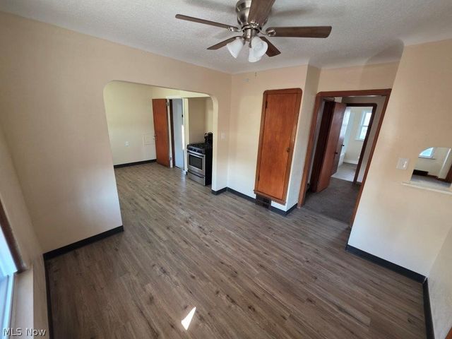 4262 W 62nd Street, Cleveland, OH 44144