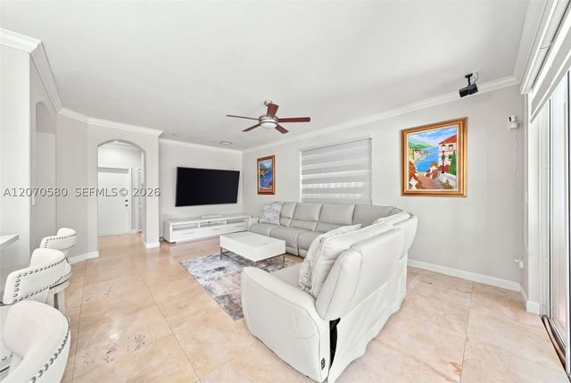15154 SW 20th Ln, Miami, FL 33185