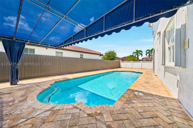 15154 SW 20th Ln, Miami, FL 33185